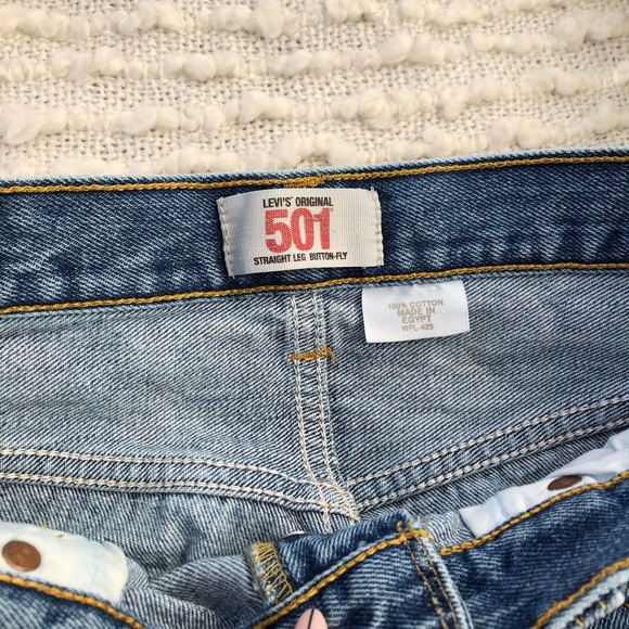 Levi’s 501 button fly red tab straight leg jeans - Picture 6 of 11